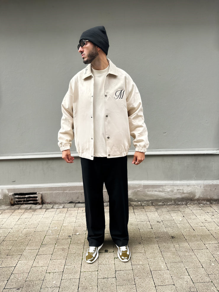 MIRELLA LA VESTE DU COLLÈGE