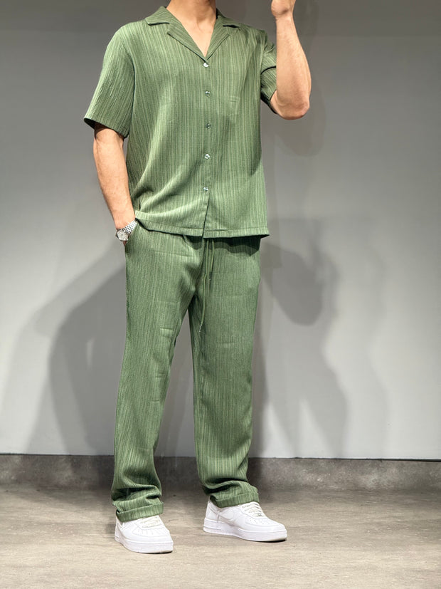 Ensemble Kaki