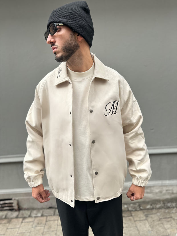 MIRELLA LA VESTE DU COLLÈGE