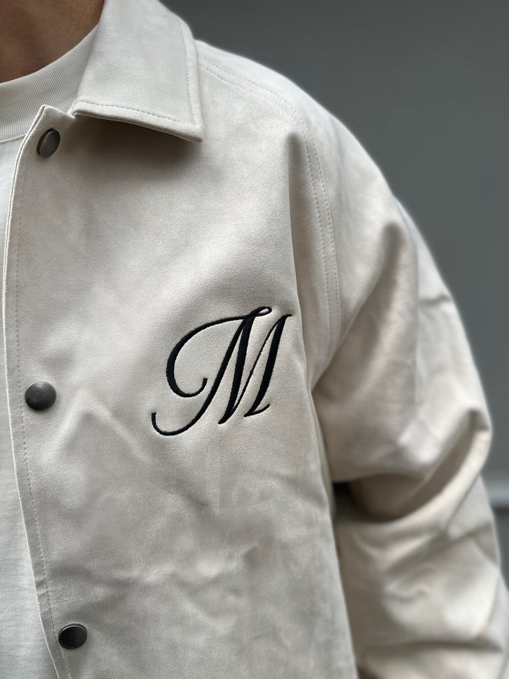 MIRELLA LA VESTE DU COLLÈGE